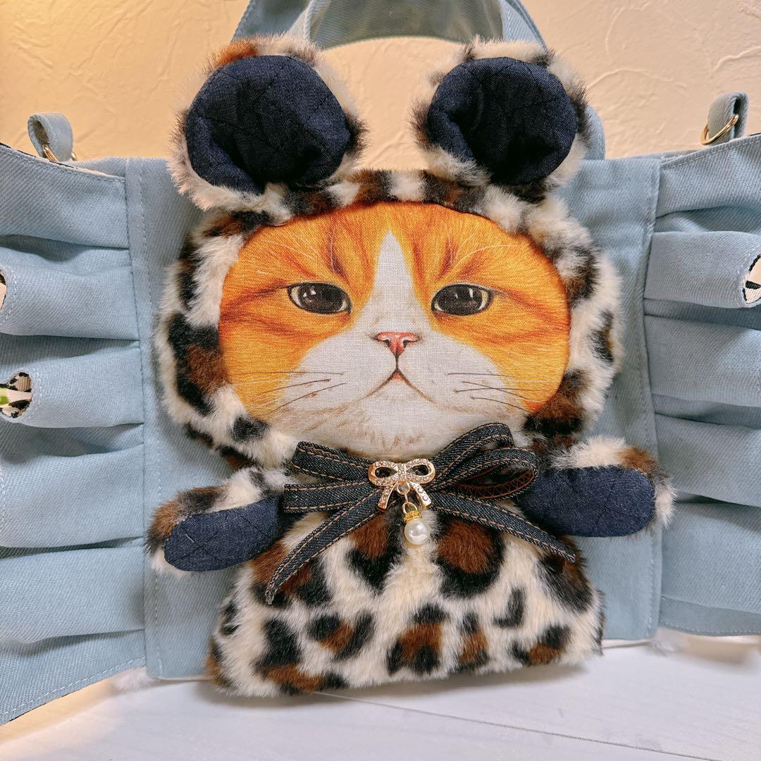 さ*ー様 コヤンイサムチョン♡bigハチワレにゃんこの着ぐるみデニム