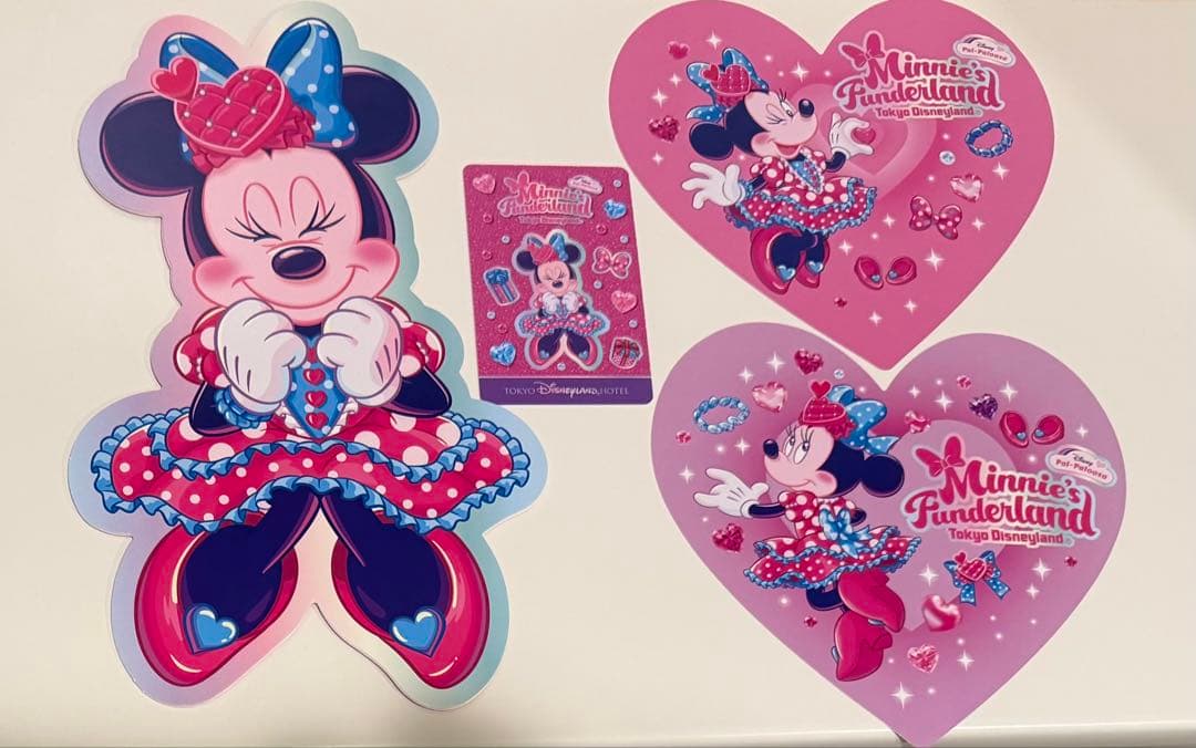 東京ディズニーランドホテル ミニー パルパルーザ 宿泊特典 ルームキー 等 宿泊者の特権！ ディズニーホテルでもらえる「激かわミニーグッズ