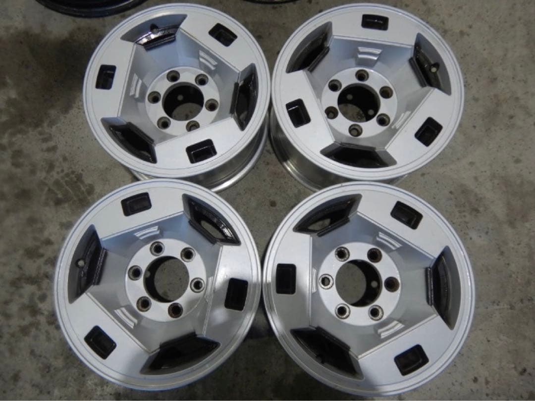 ダットサンD21 日産テラノUS仕様 純正ホイール ホイールキャップセット