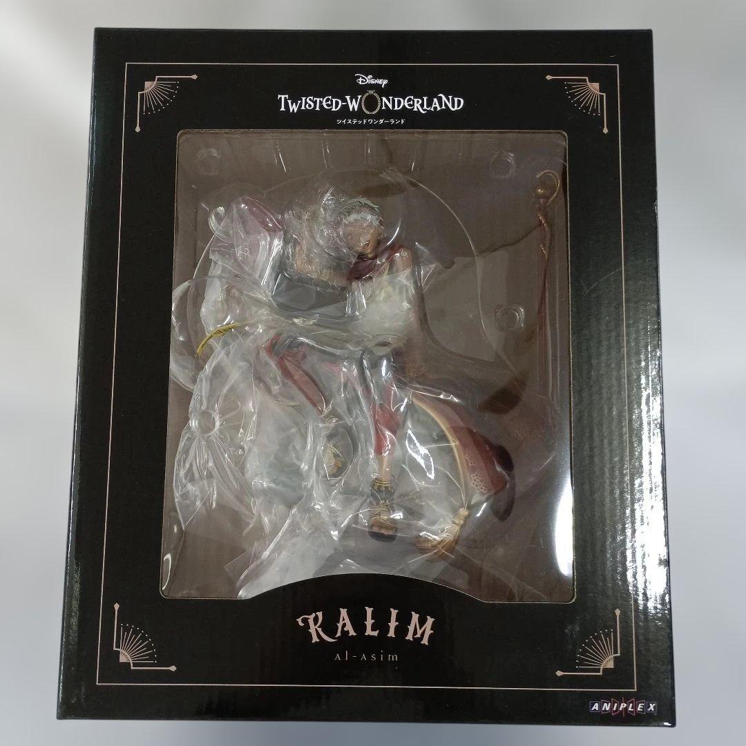 カリム・アルアジーム ツイステ 1/8 ABS＆PVC製塗装済み完成品 カリム・アルアジームの1/8スケールフィギュア！アニプレックス