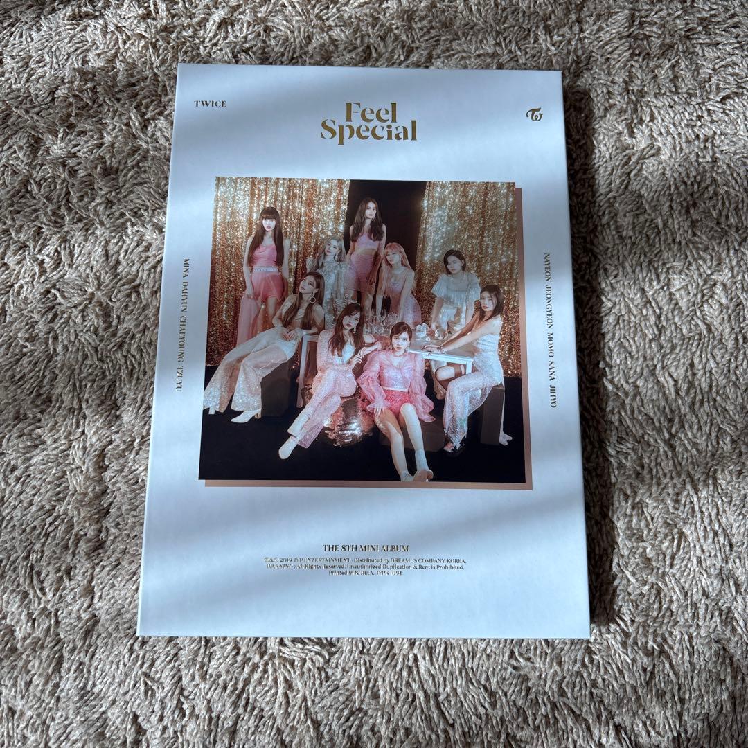 TWICE アルバムまとめ売りMerry & Happy モノグラフ 特別版入り - メルカリ