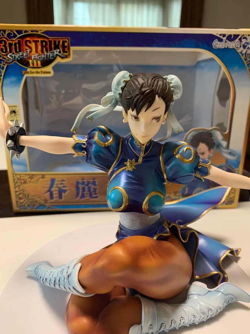 エンブレイスジャパン ストリートファイター 春麗 1/8フィギュア