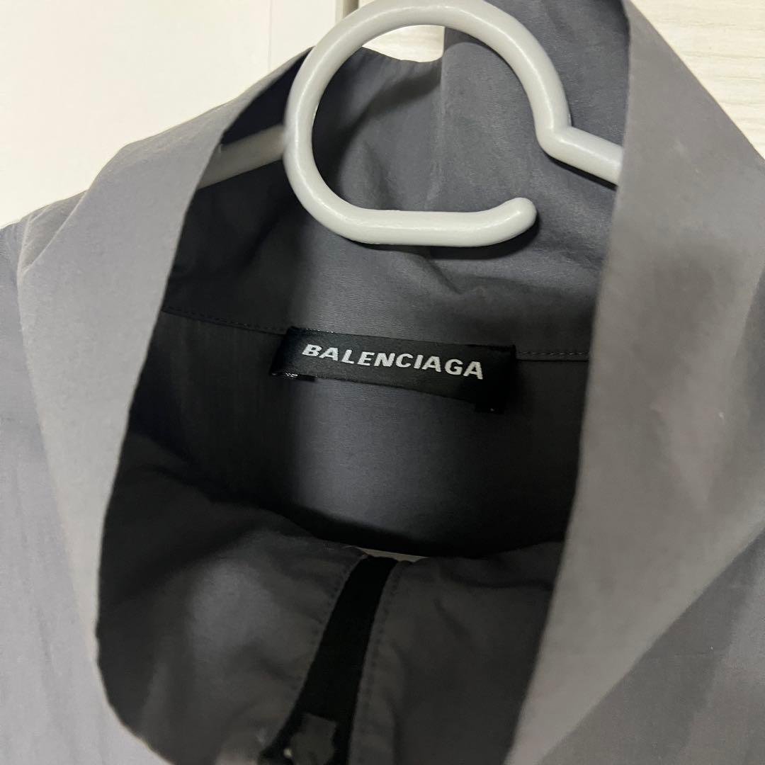 BALENCIAGA ナイロンジャケット グレー/ネイビー - メルカリ