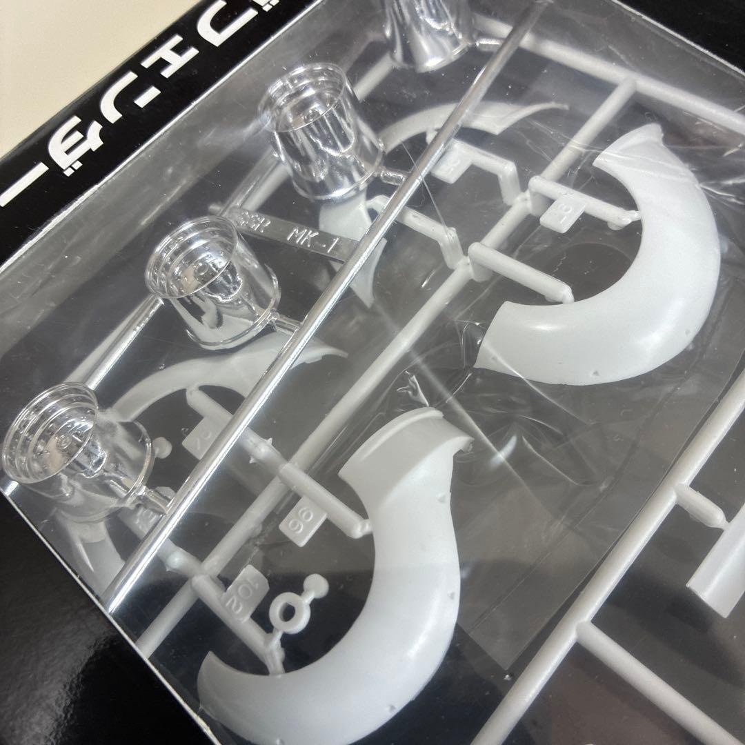 アオシマ 1/24 オールドレーサーパーツシリーズ レーシングフェンダー