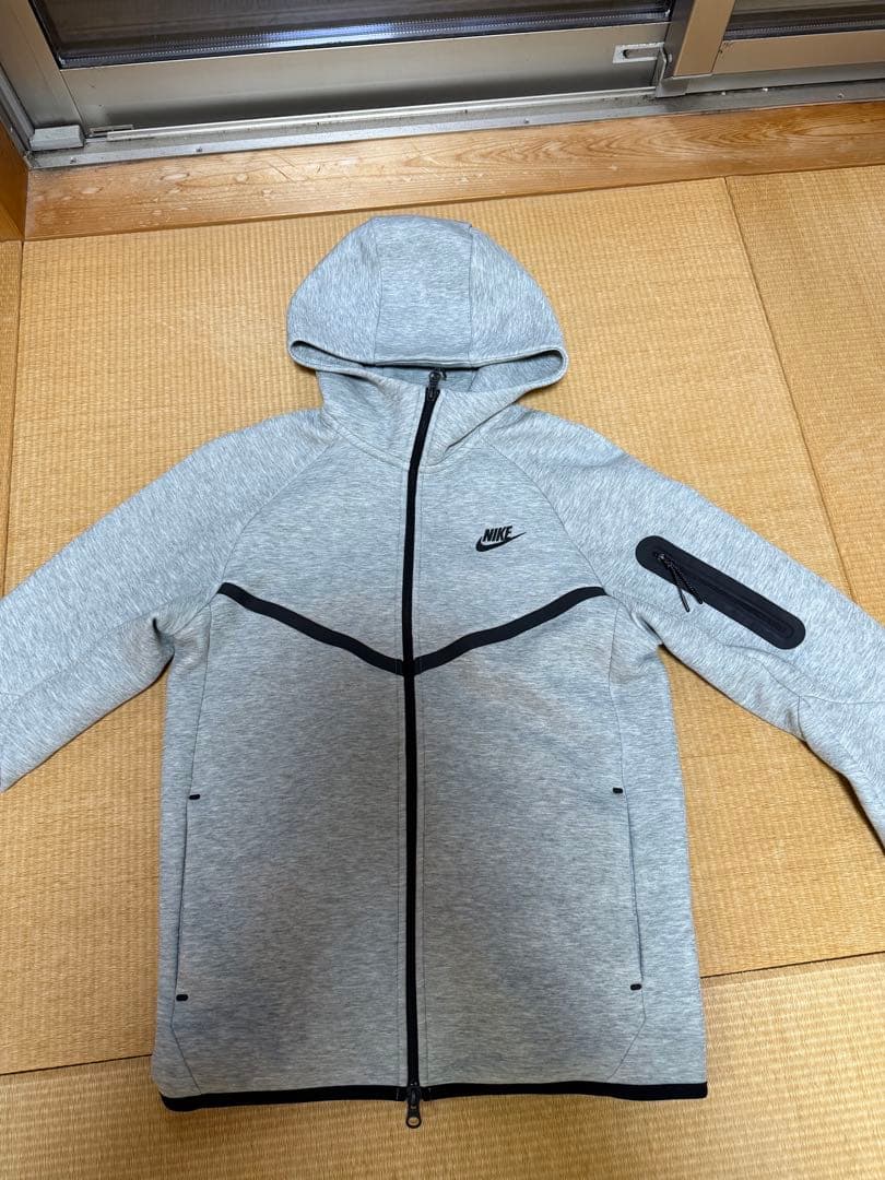 NIKE テックフリース セットアップ 上S 下M 定価￥36,740 - メルカリ