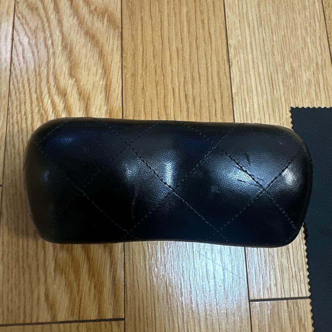 CHANEL ブラックレザー メガネケース - メルカリ