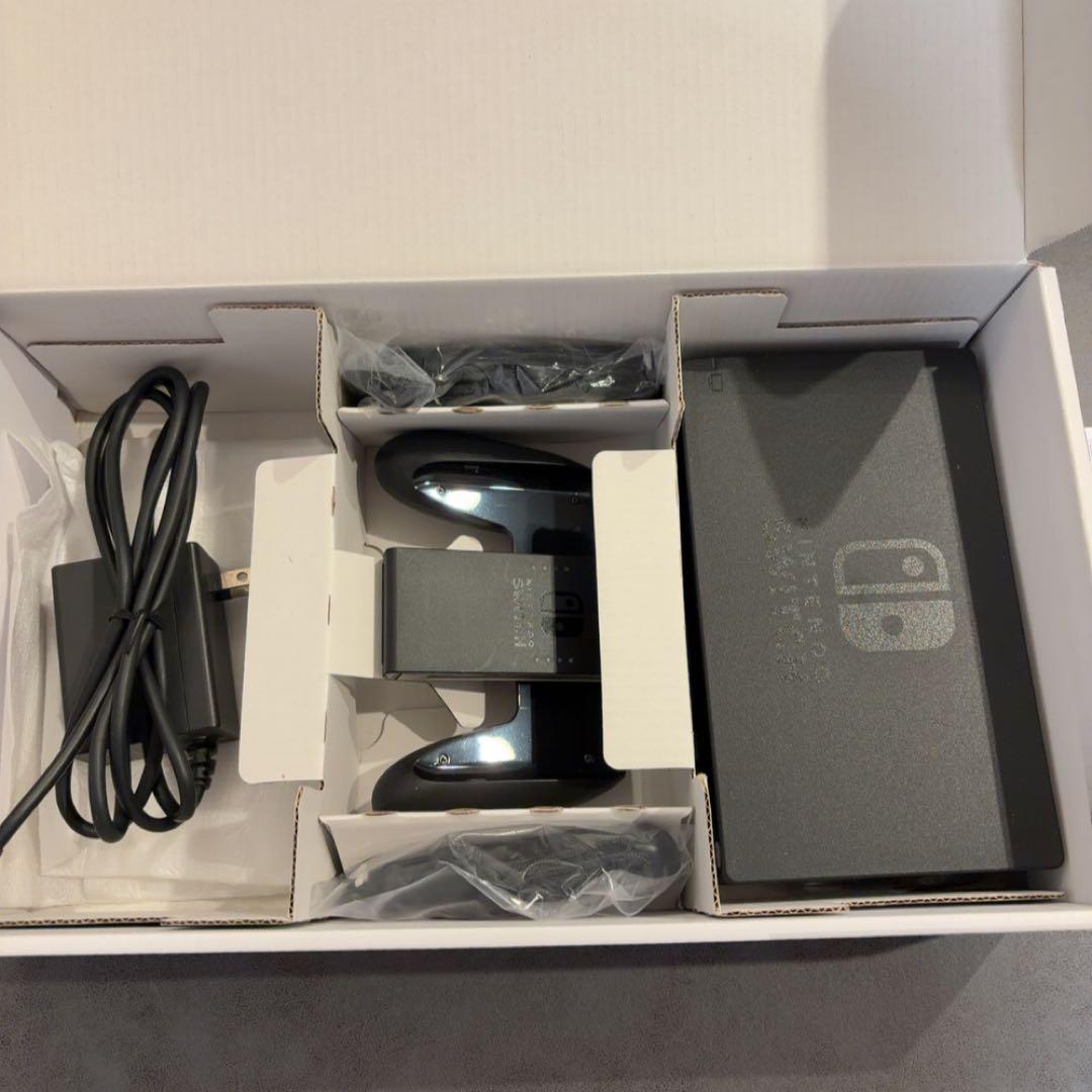 Nintendo Switch 本体 箱・付属品 動作確認済 - メルカリ