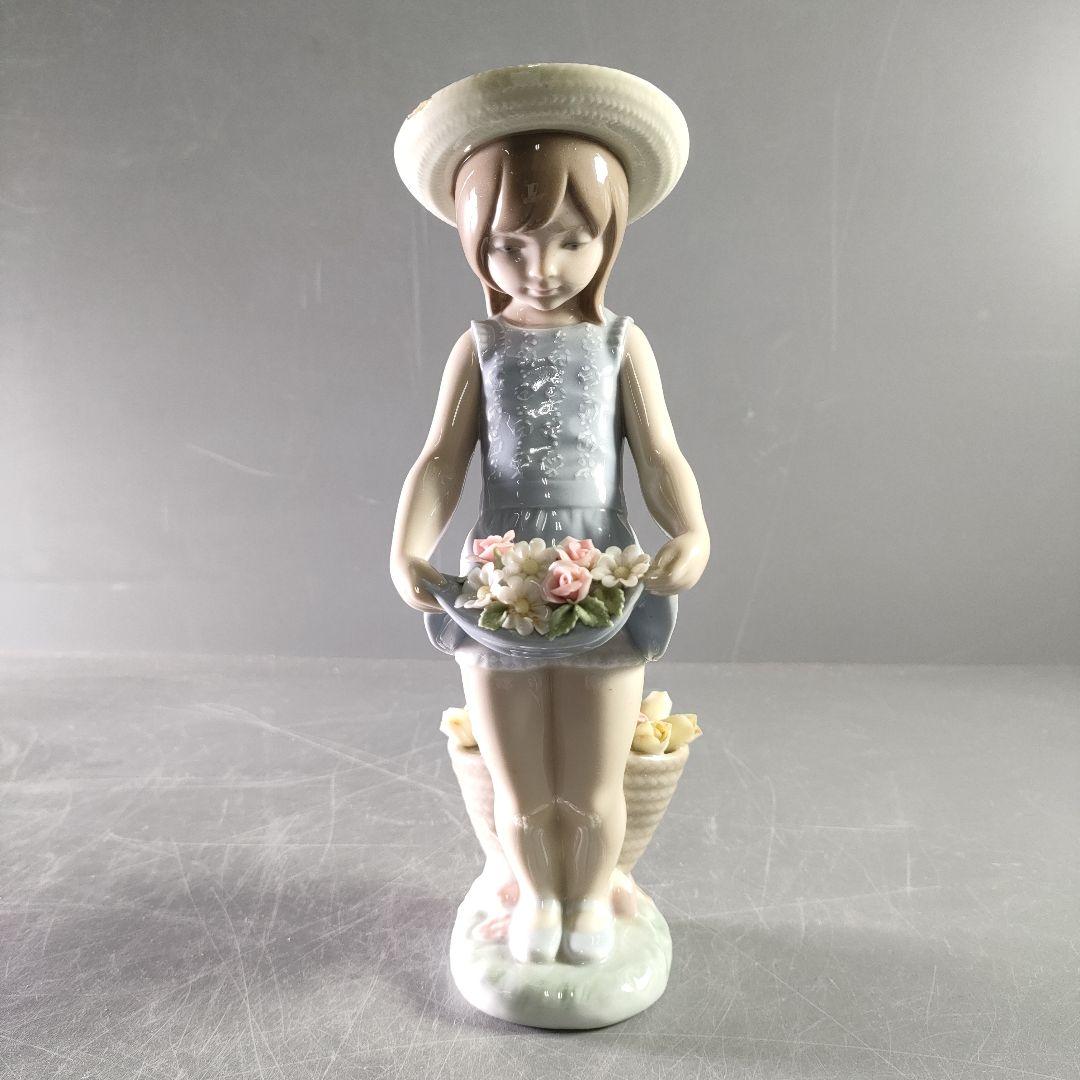 A883-3/LLADRO/リヤドロ/スカートに花いっぱい/フィギュリン/ - メルカリ