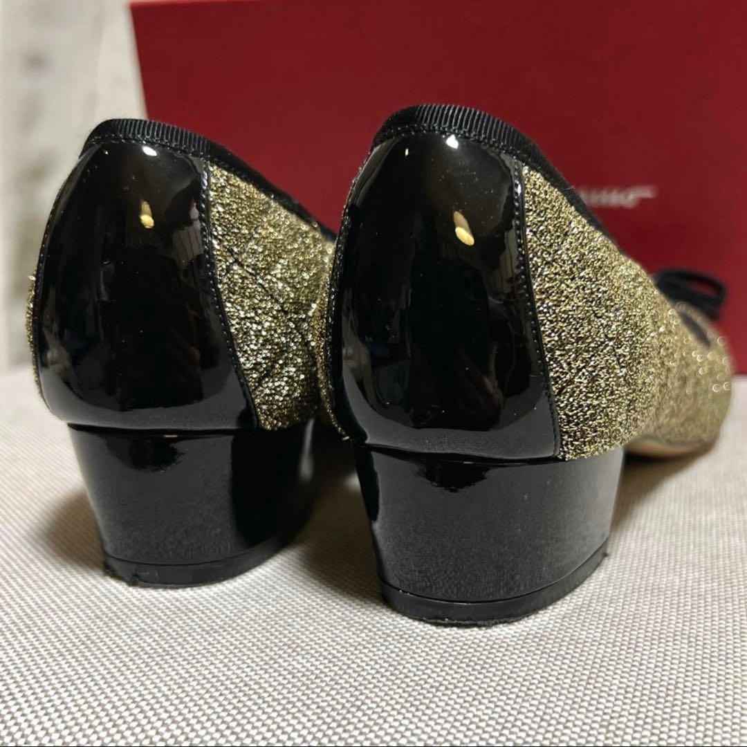 美品　Salvatore Ferragamo フラットシューズ　23.5cm