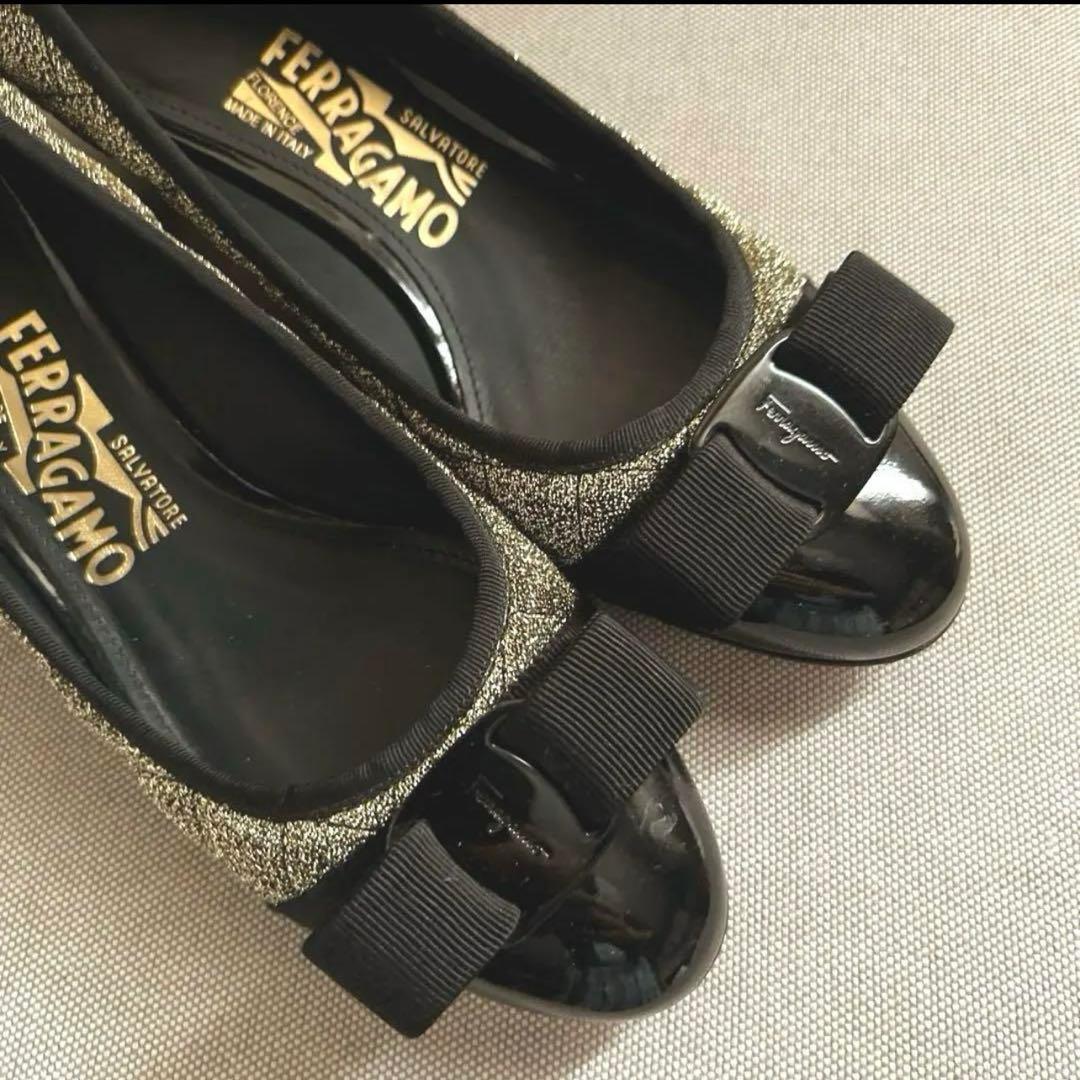 美品　Salvatore Ferragamo フラットシューズ　23.5cm