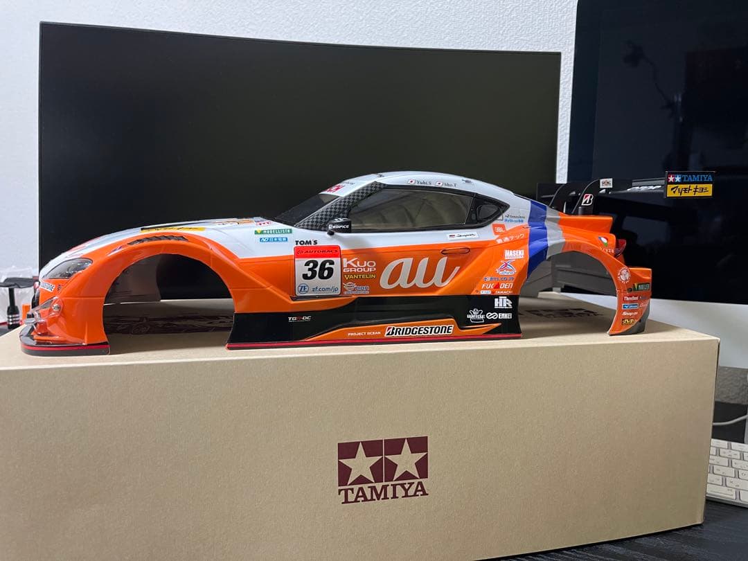 タミヤ 1/10 RC au TOM'S GR Supra スペアボディ - メルカリ