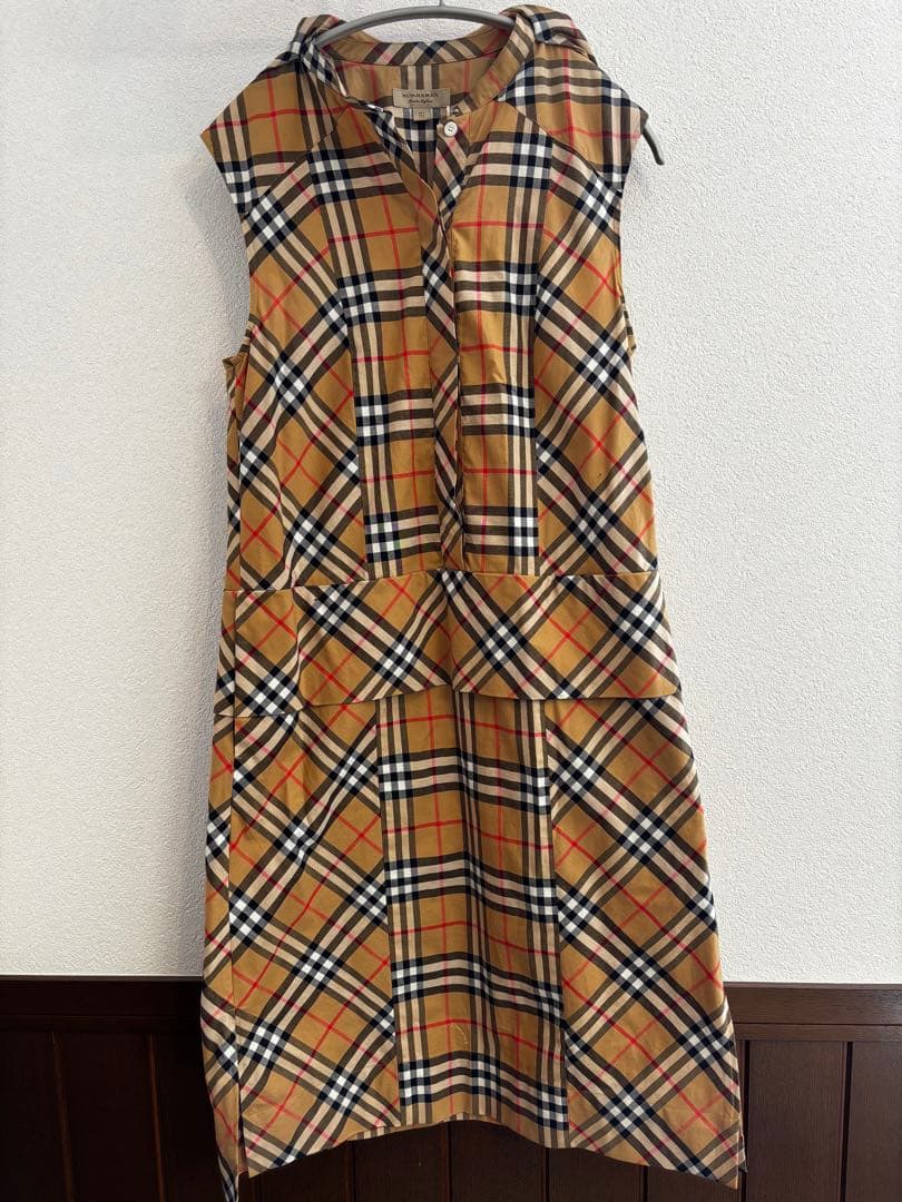 BURBERRY ノースリーブワンピース UK6 中古・古着通販】BURBERRY BLUE LABEL (バーバリー ブルー レーベル