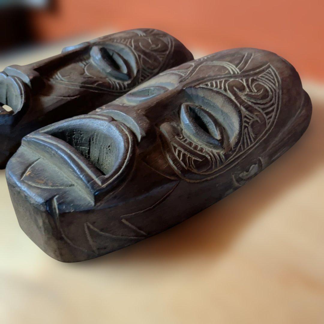 アフリカンマスク 木製彫刻 2点セット - メルカリ