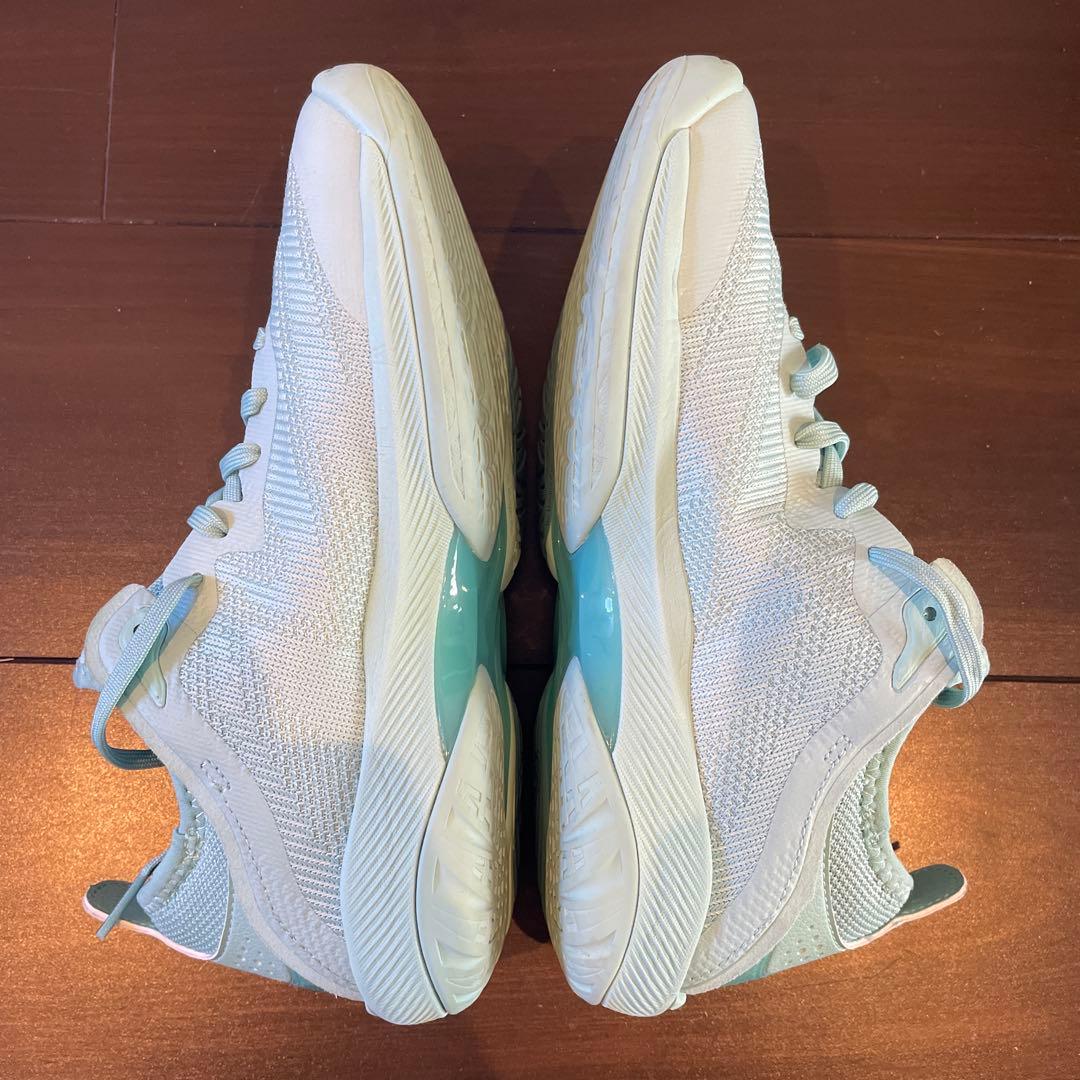 完売品★美品★ASICS GLIDE NOVA FF 3 24.0cm