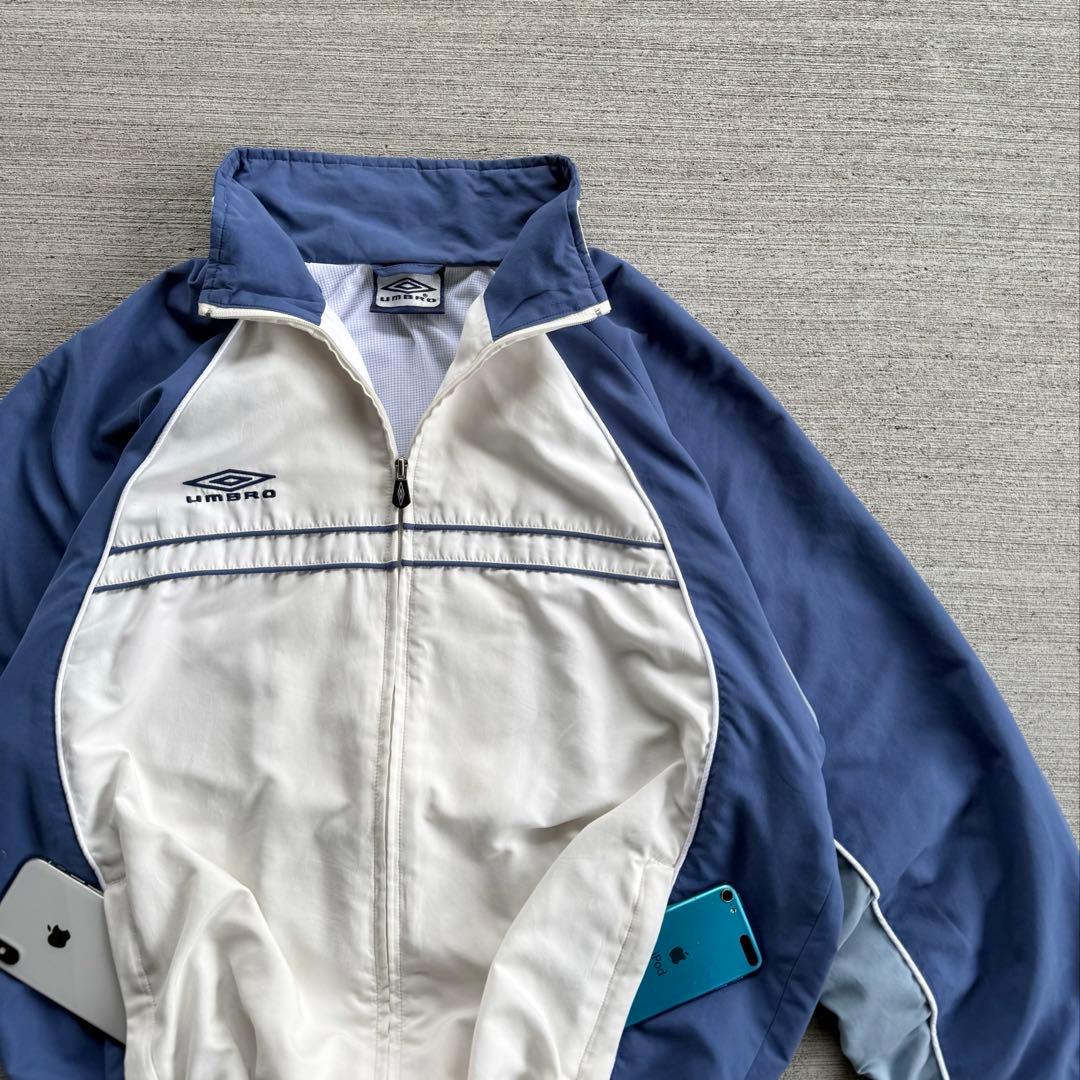 90s umbro nylon jacket city Blue oakley - メルカリ