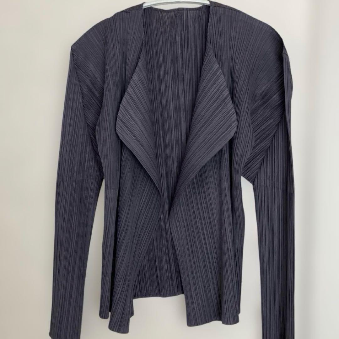 PLEATS PLEASE カーディガン 長袖 ダークグレー サイズ4 - メルカリ