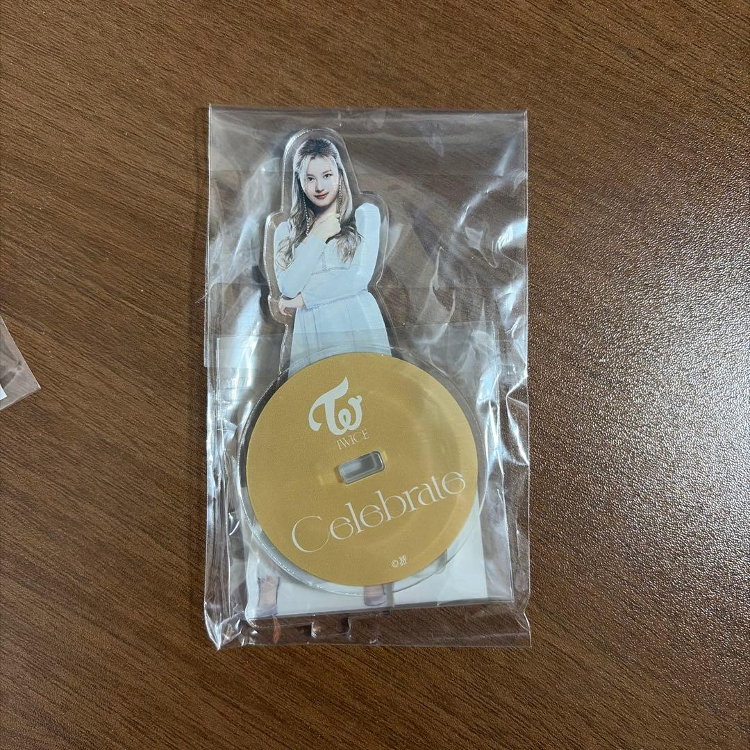 TWICE Celebrate アクリルスタンド サナ - メルカリ