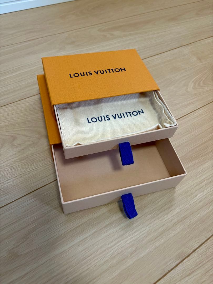 Louis Vuitton ルイヴィトン 紙袋 空箱 布袋セット ショッパー - メルカリ