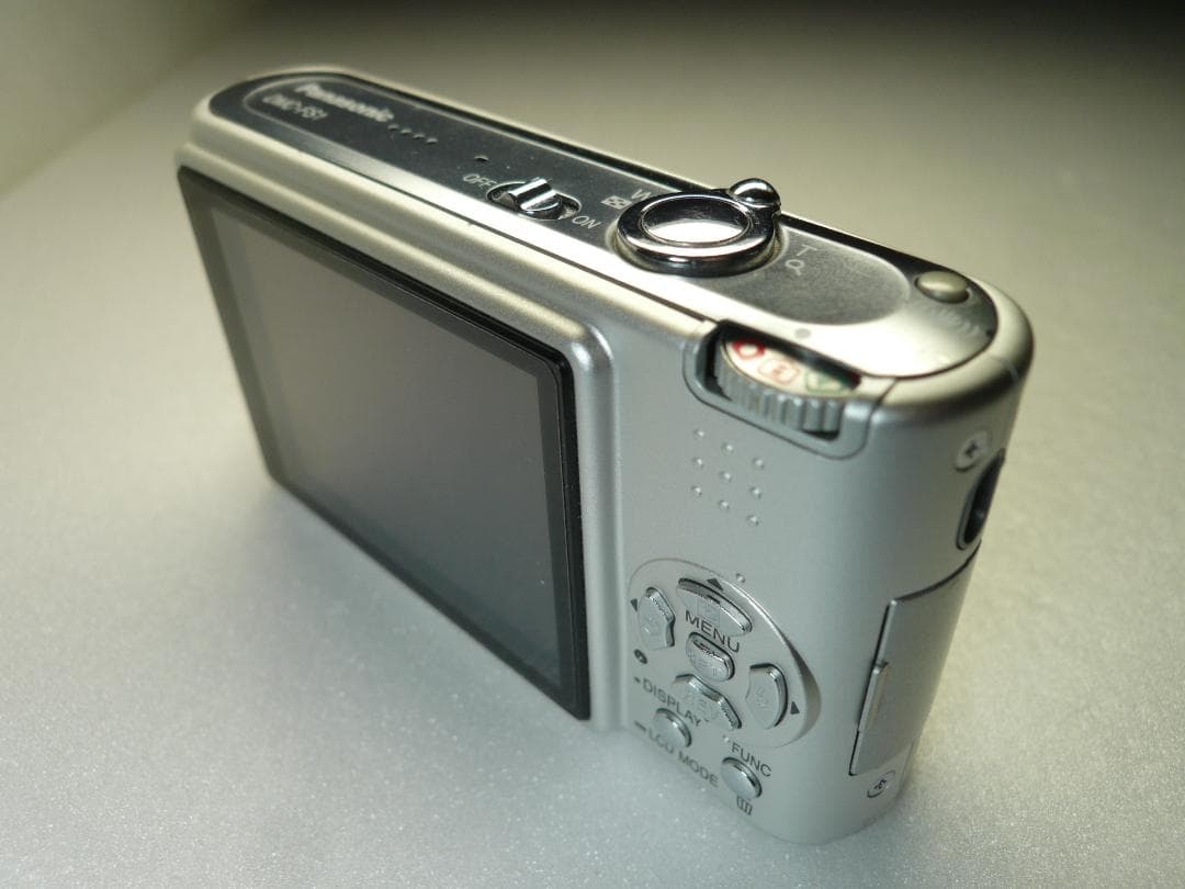 LUMIX☆DMC-FS1⭐️飽きの来ないシルバー❤️安心の実働品 - メルカリ