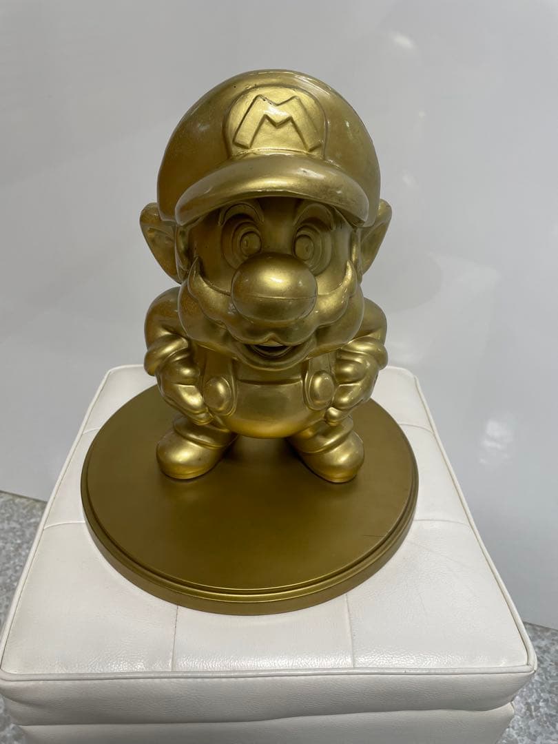 店頭用 正規品】任天堂 スーパーマリオ 金のマリオ像 ゴールド マリオ