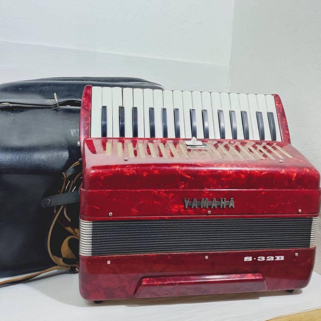 YAMAHA　アコーディオン　S-32B レッド　ヤマハ Yahoo!オークション -「s32」(アコーディオン) (鍵盤楽器)の落札相場