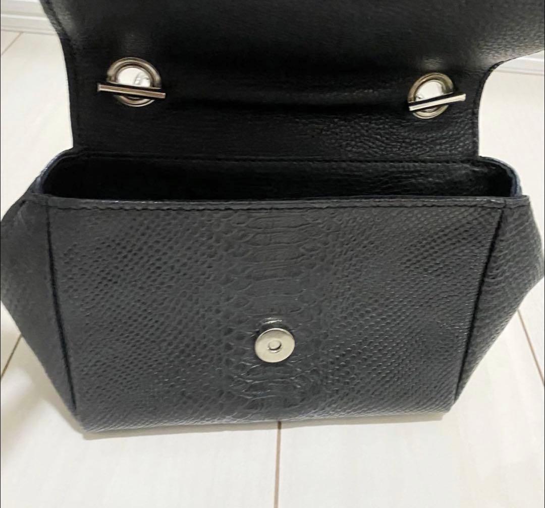 ヴィヴィアンウエストウッド パドロック南京錠 牛革バッグ 新品 日本製