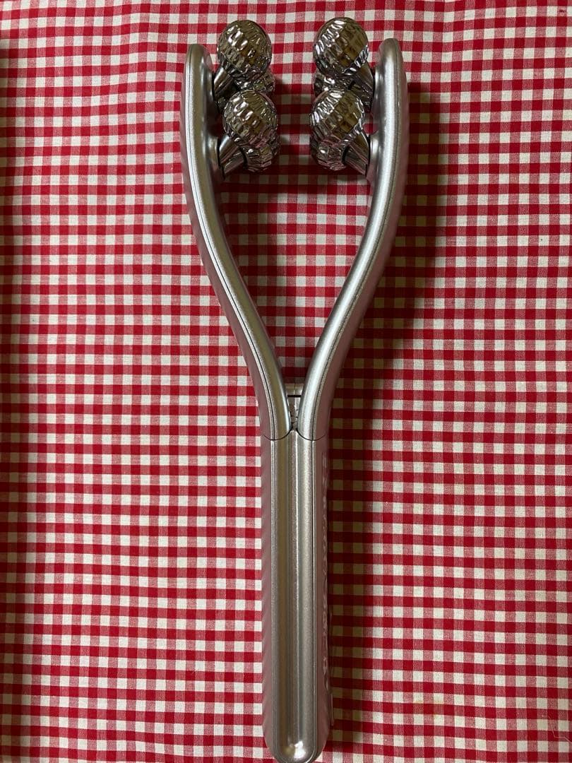 【美品】NIPLUX BEROLA 左右対称 リフトケア 美顔ローラー nissoplus_np-brl23