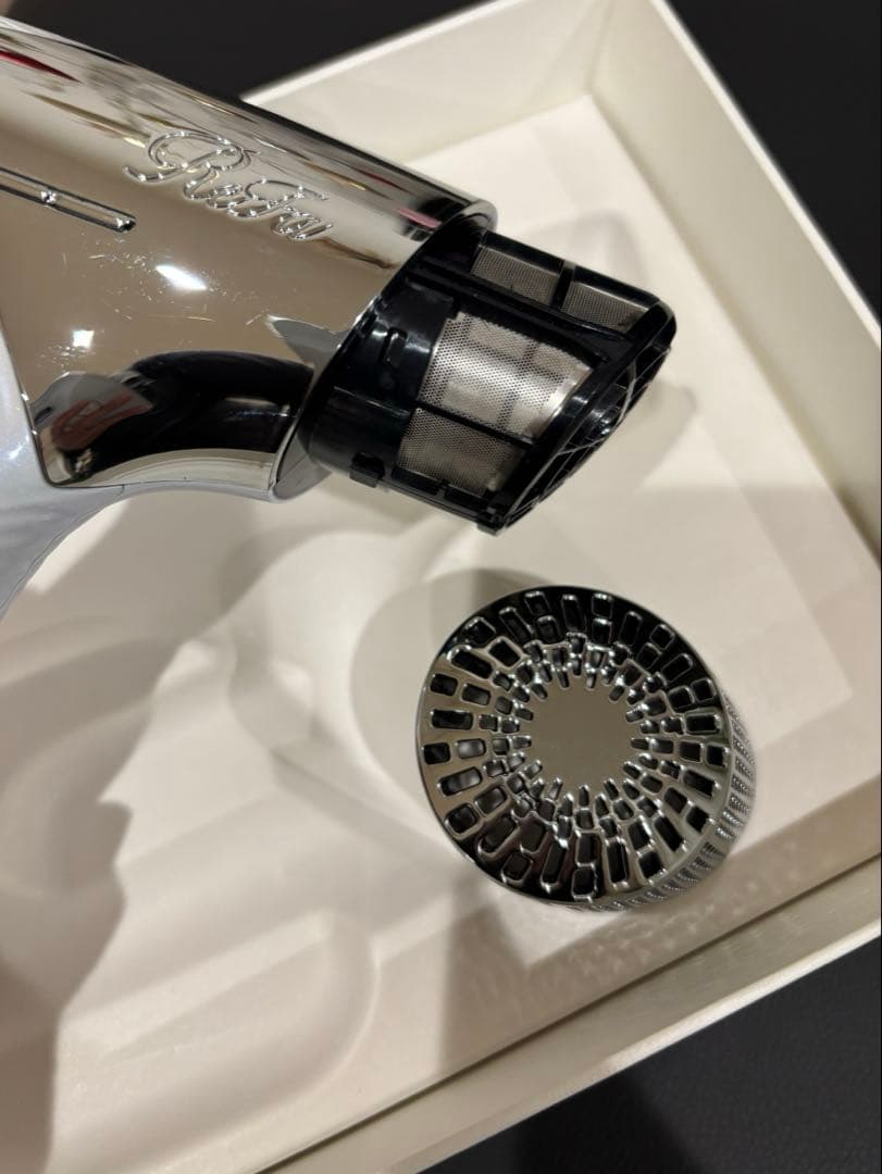 《本日限り値下げ》ReFa ヘアドライヤー ホワイト