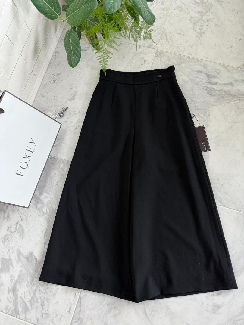 未使用☆FOXEY/フォクシー パンツ ルビア ウール 38 '23年掲載商品