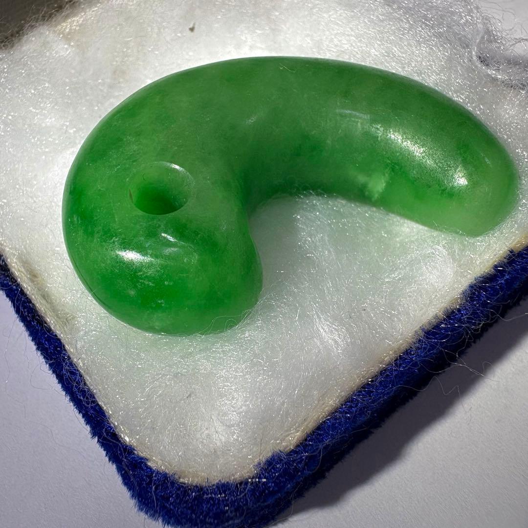 古墳期 出土品 糸魚川 翡翠 琅かん ロウカン 勾玉 - メルカリ