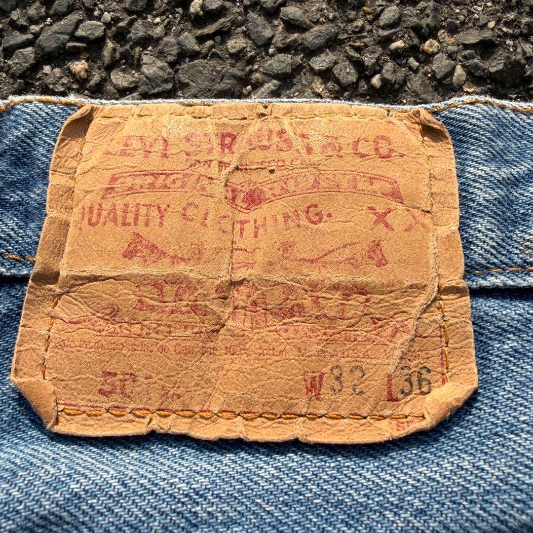 ゴールデンサイズ✨80s USA製 Levi's 501xx ハチマル w32 - メルカリ