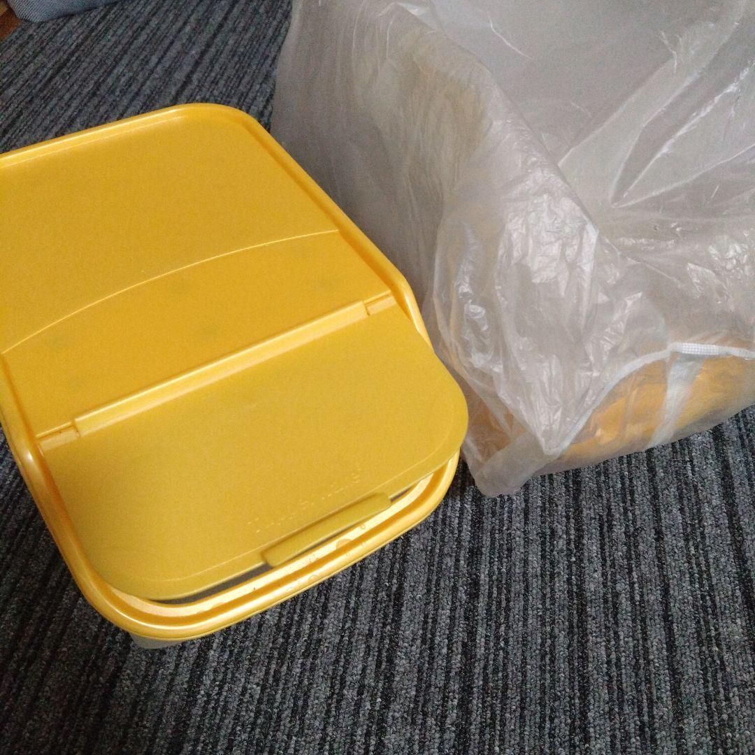 タッパーウェア　まとめ売り　momo Onitsuka Tiger ブランドアンバサダー MOMO 氏を起用した、 AW24