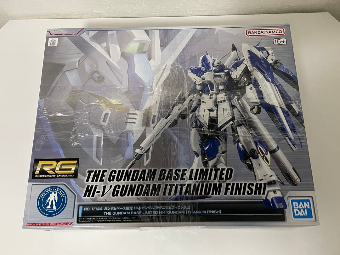RG 1/144 hi-νガンダム チタニウム RG 1/144 ガンダムベース限定 Hi-νガンダム[チタニウムフィニッシュ