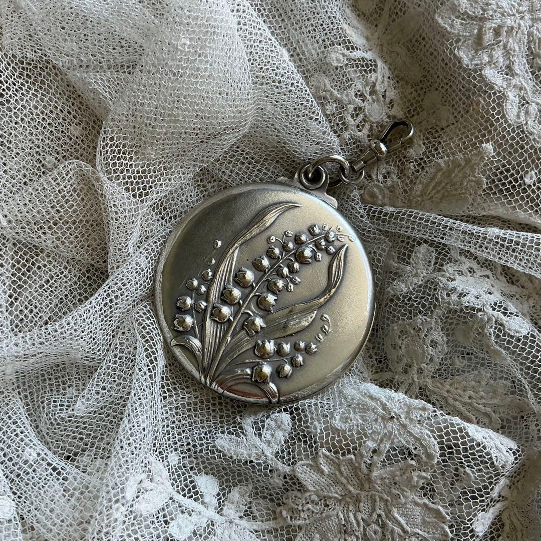 フランスアンティーク すずらん ミラー付きペンダントトップ