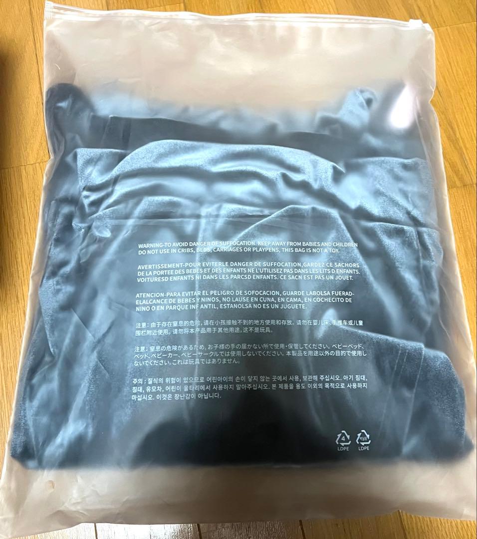 ILLIT NOT CUTE ANYMORE MDフーディー パーカー Mサイズ - メルカリ