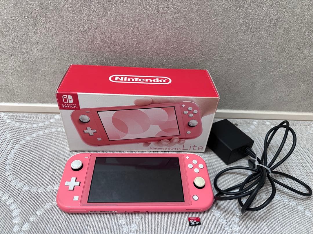 Switchライト　コーラル　箱付き　SDカード付き Amazon.co.jp: Nintendo Switch Lite コーラル : ゲーム