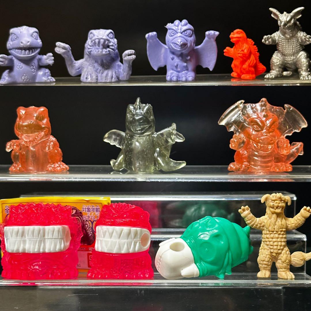 激レア】ゴジラ/東宝レトロ消しゴム/かみつきゴジラセット - メルカリ