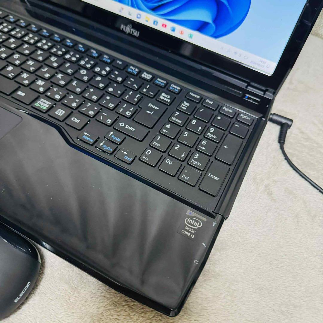 S282 富士通ノートパソコン WEBカメラSSDサクサク動くWindows11 - メルカリ