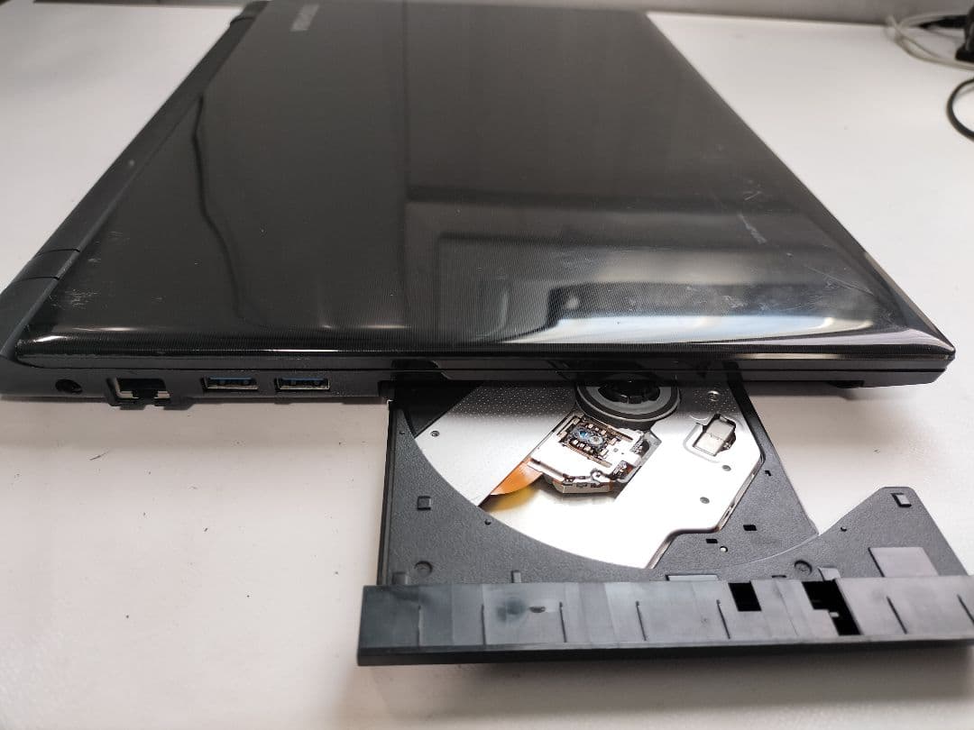 東芝 パソコン dynabook t75/rb 美品 os なし - メルカリ