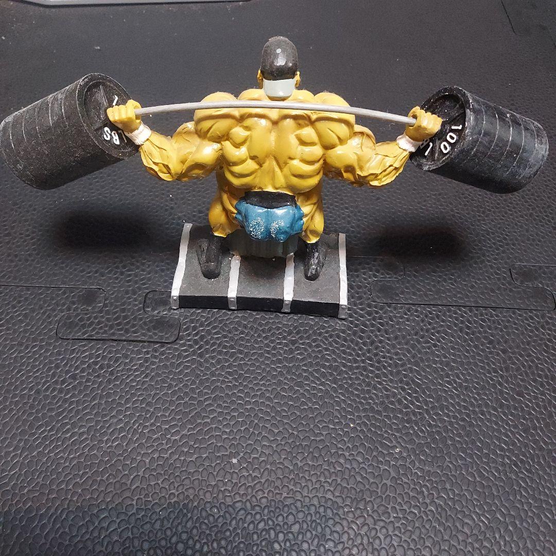 スクワット フィギュア ボディビル ムキムキ - メルカリ