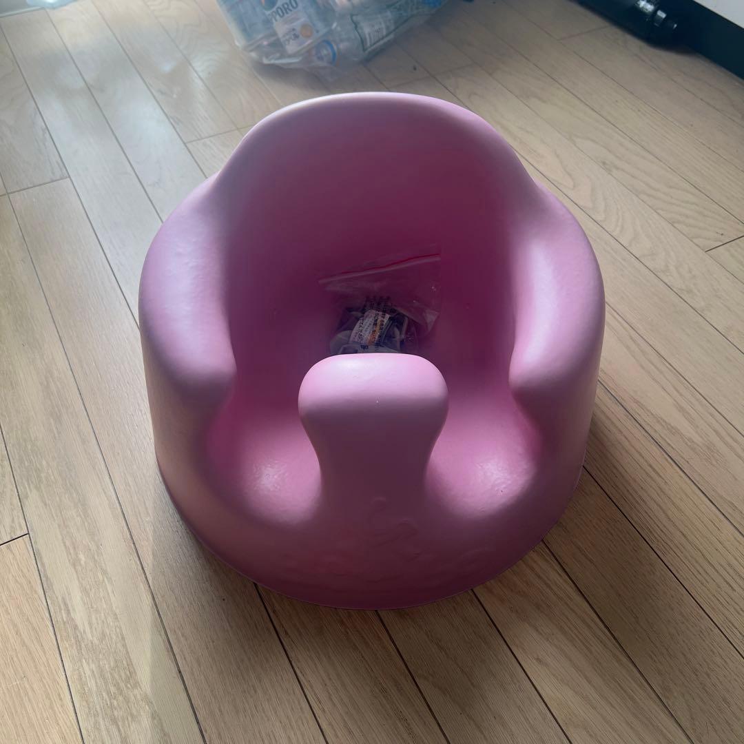 ティーレックス バンボ ベビーソファ サクラピンク 専用腰ベルト付き バンボ(Bumbo)公式】ベビーソファ｜サクラピンク｜専用腰ベルト付き