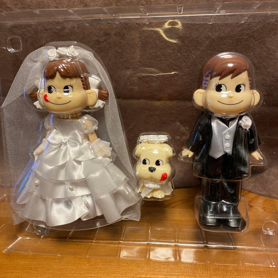 未使用新品！ペコちゃん人形ウェディングペコポコ&ドッグ人形 - メルカリ