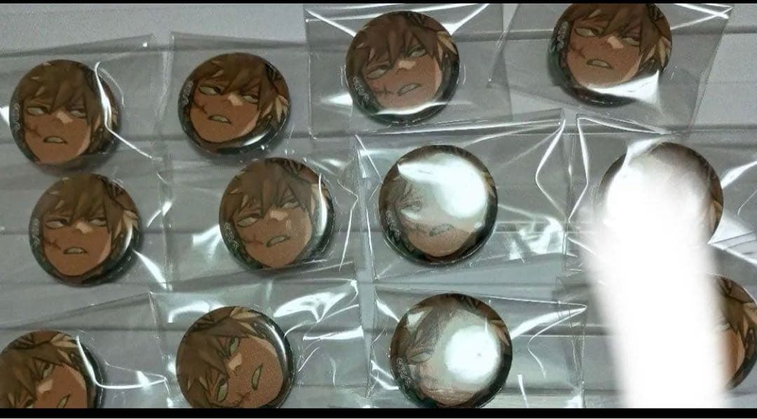 僕のヒーローアカデミア 応募者全員大サービス 缶バッジ 爆豪勝己　10こ 僕のヒーローアカデミア 応募者全員大サービス 缶バッジ 爆豪勝己 10こ