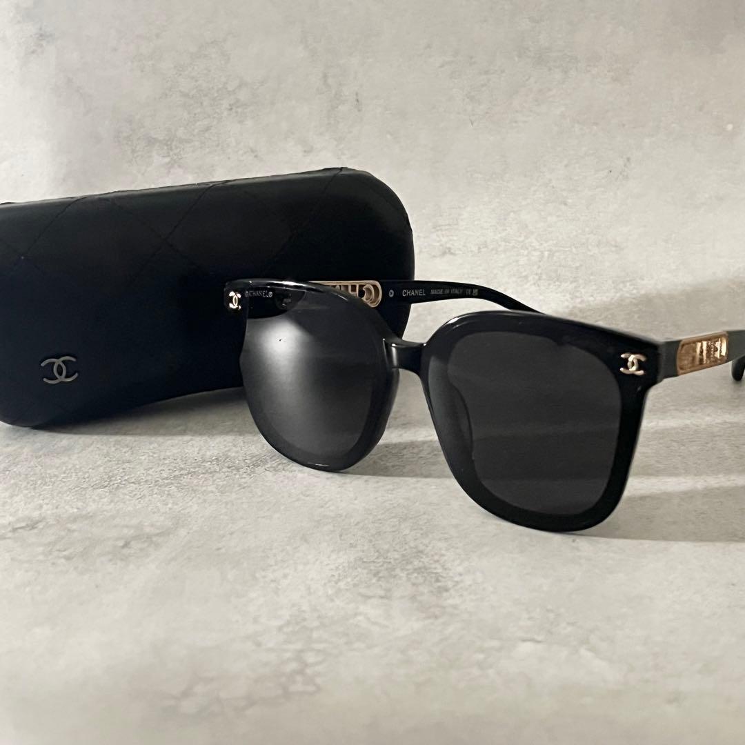 CHANEL サングラス　ココマーク　サイドロゴ　ケース付き CHANEL - 【CHANEL】サイドココマーク ロゴ サングラス ケース付きの