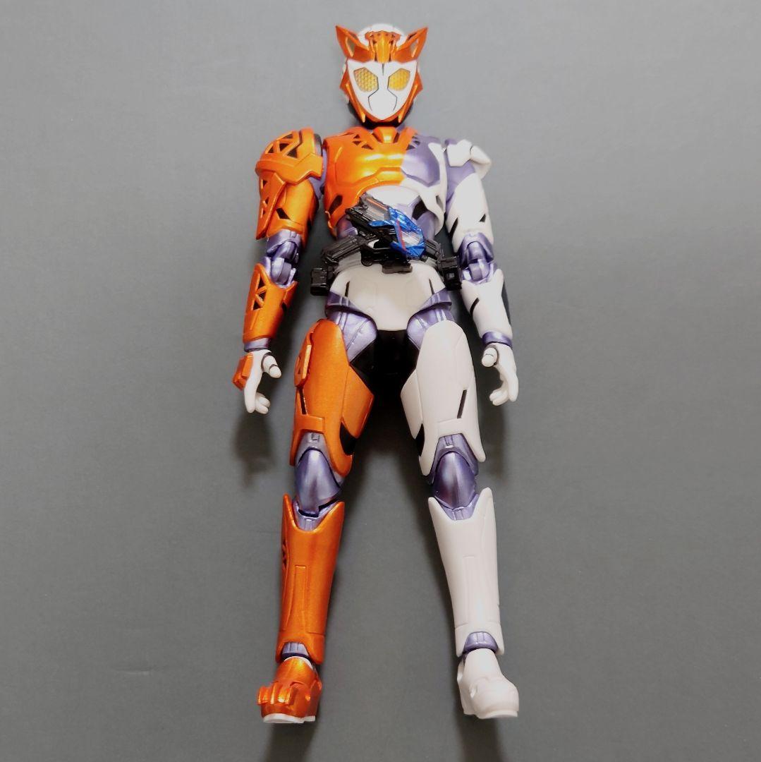 S.H.Figuarts 仮面ライダーバルカン＆バルキリー 2体セット