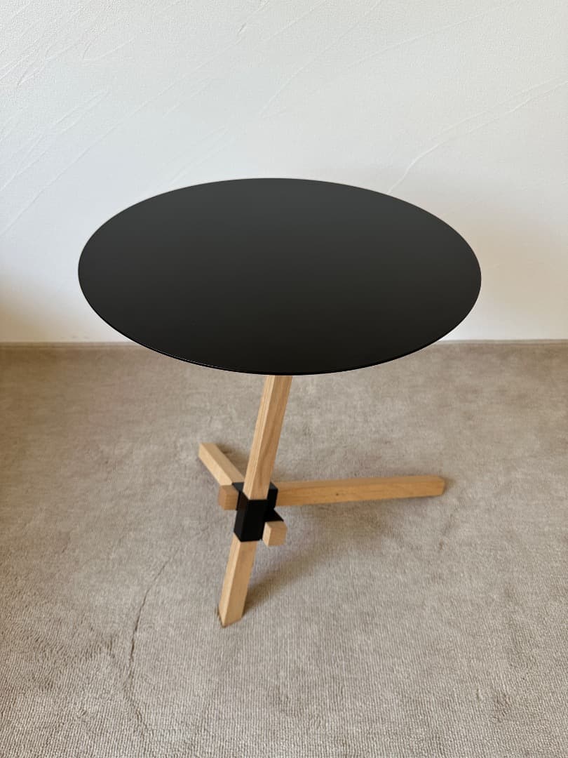 DUENDE　TRE　サイドテーブル DUENDE（デュエンデ）TRE SIDE TABLE｜シンプルながらもアーキテクトな
