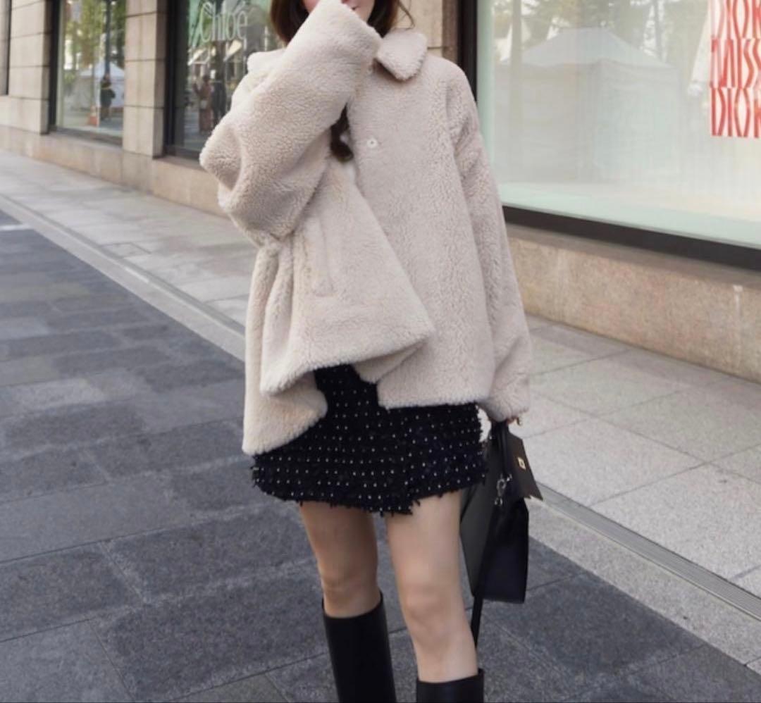 美品】HYEON ヘヨン ted cape ベージュ テディコート - メルカリ