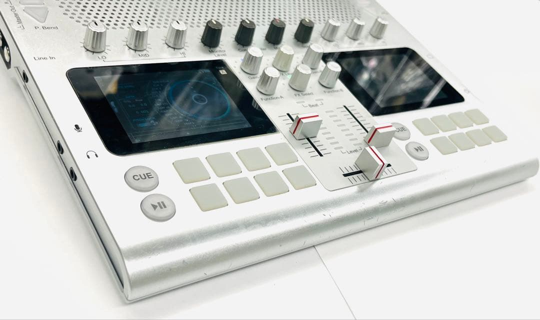 GODJ Plus 箱説なし、USBケーブルなし、専用ケース付き