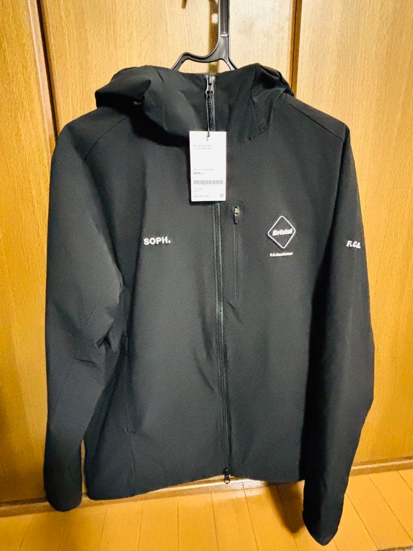 F.C.Real Bristol FCRB ナイロンジャケット Mサイズ 黒