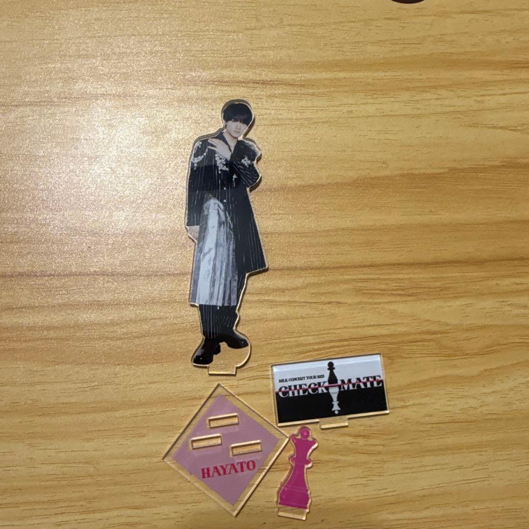 M!LK 佐野勇斗 アクスタ - メルカリ